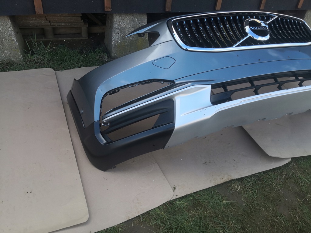 volvo v90 cross country 16r>parachoque paragolpes delantero a952 ($)