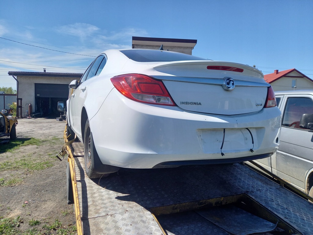 solapas parachoque paragolpes corte aleta cały trasero insignia ($)