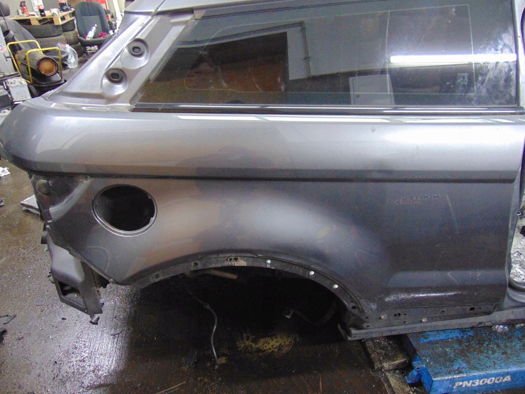 aleta der. trasero range rover evoque lift 3d lrc ($)