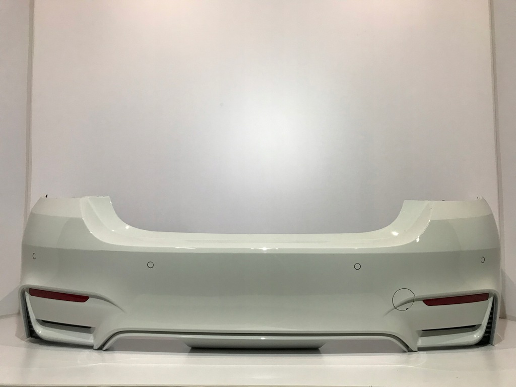 bmw m4 f82 f83 parachoque paragolpes trasero alpinweiss a300 ($)