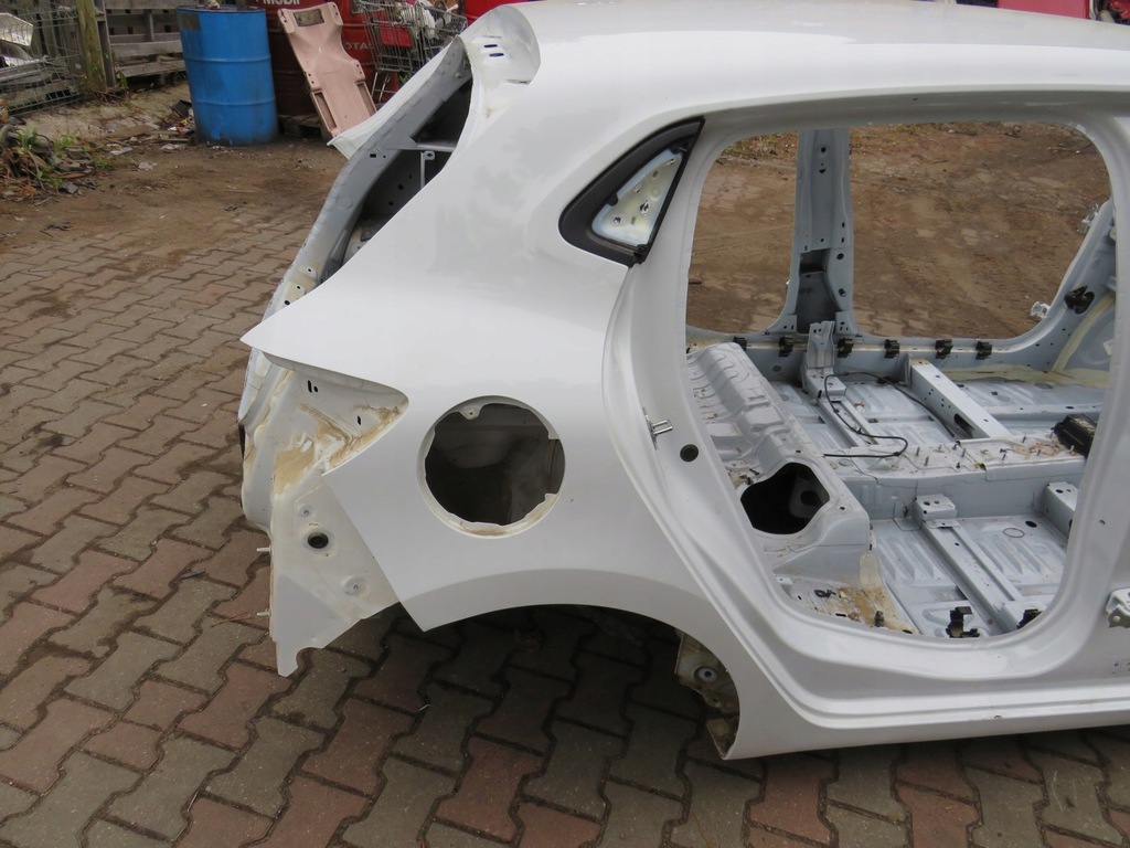 corte aleta der. trasero clio v ($)