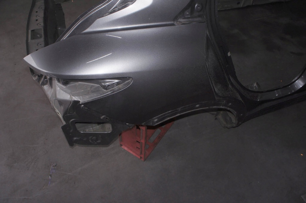 gu469 infiniti q30 corte aleta der. trasero ($)