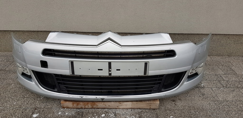 citroen c5 iii 2008  parachoque paragolpes delantero a266 ($)