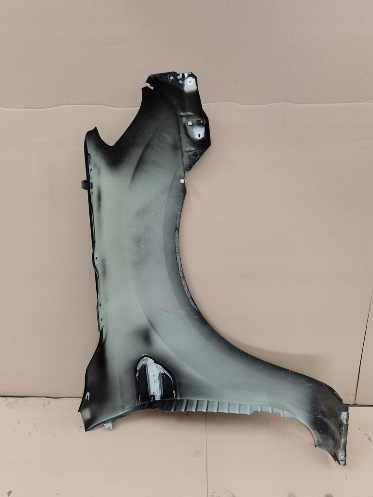 ford ranger lift 17 20 aleta izq.  ($)