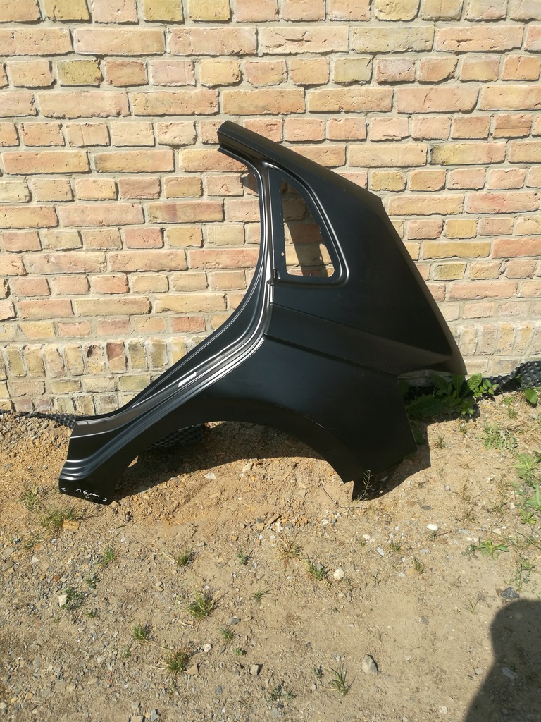 aleta trasero izq.  vw polo 2g4809051a ($)