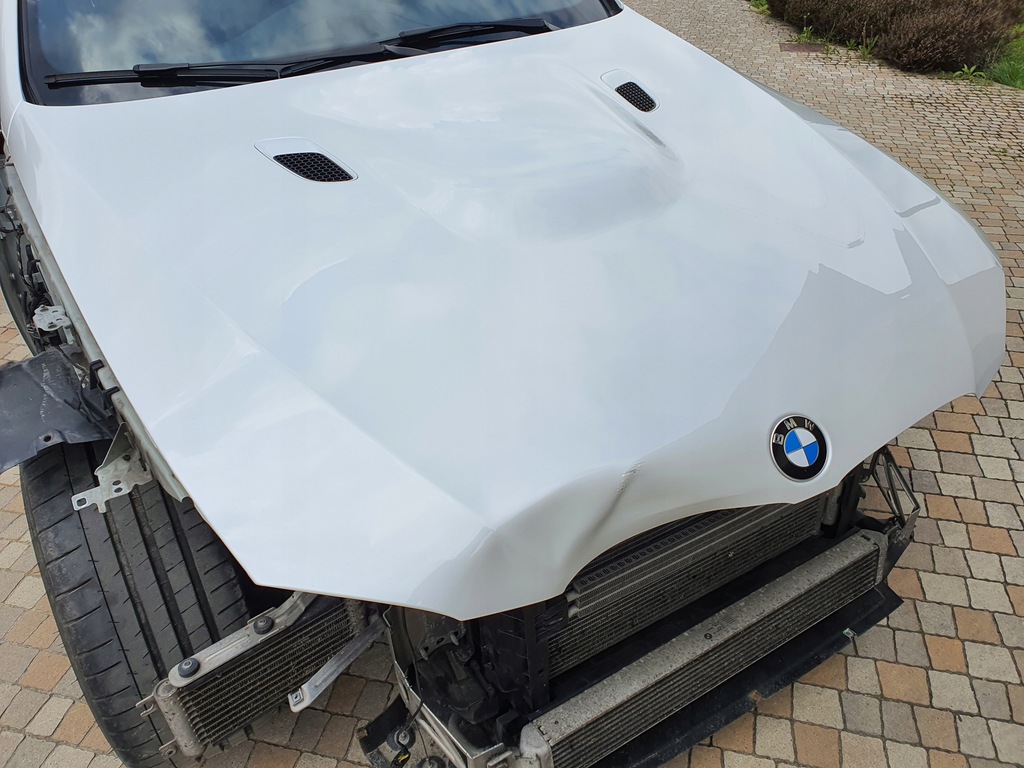 capó e90 e92 e93 m3 a96 mineral weiss uszkodzona ($)