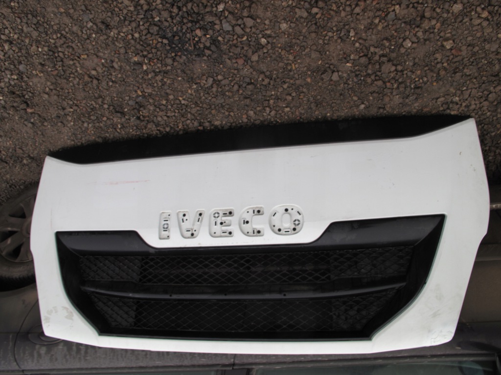 iveco stralis hi way calandra capó  5801546913 ($)