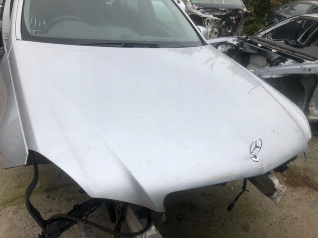 capó tapa motor mercedes w 212 775 ($)