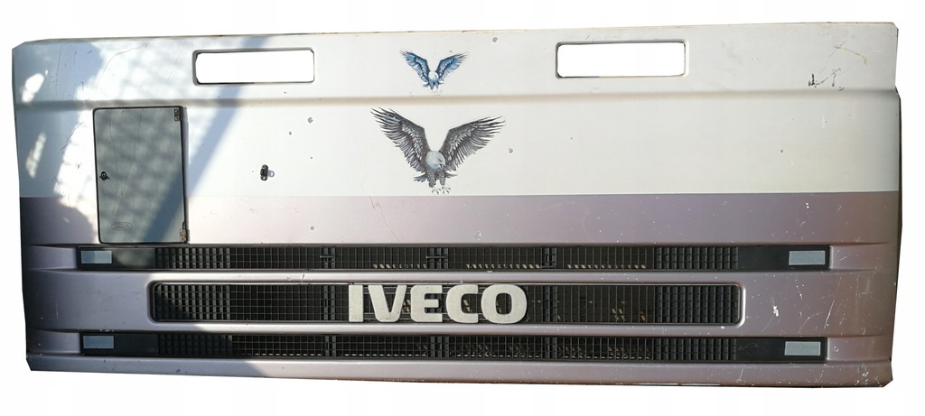capó iveco euro tech calandra solapas 8143892 ($)