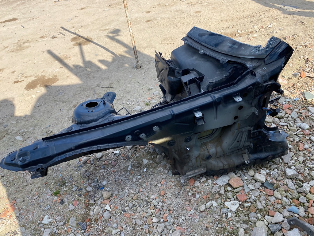 corte podluznica delantal izq.  bmw z4 e89 ($)