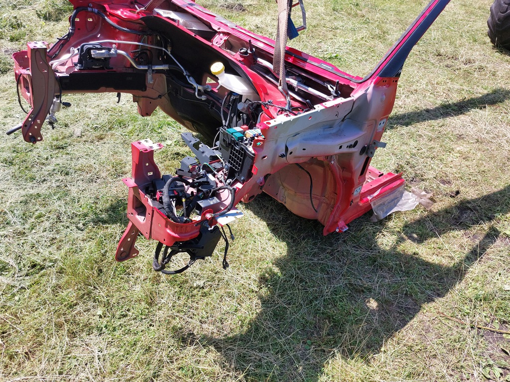 citroen c4 cactus lift corte podłuż delantero l  r  ($)