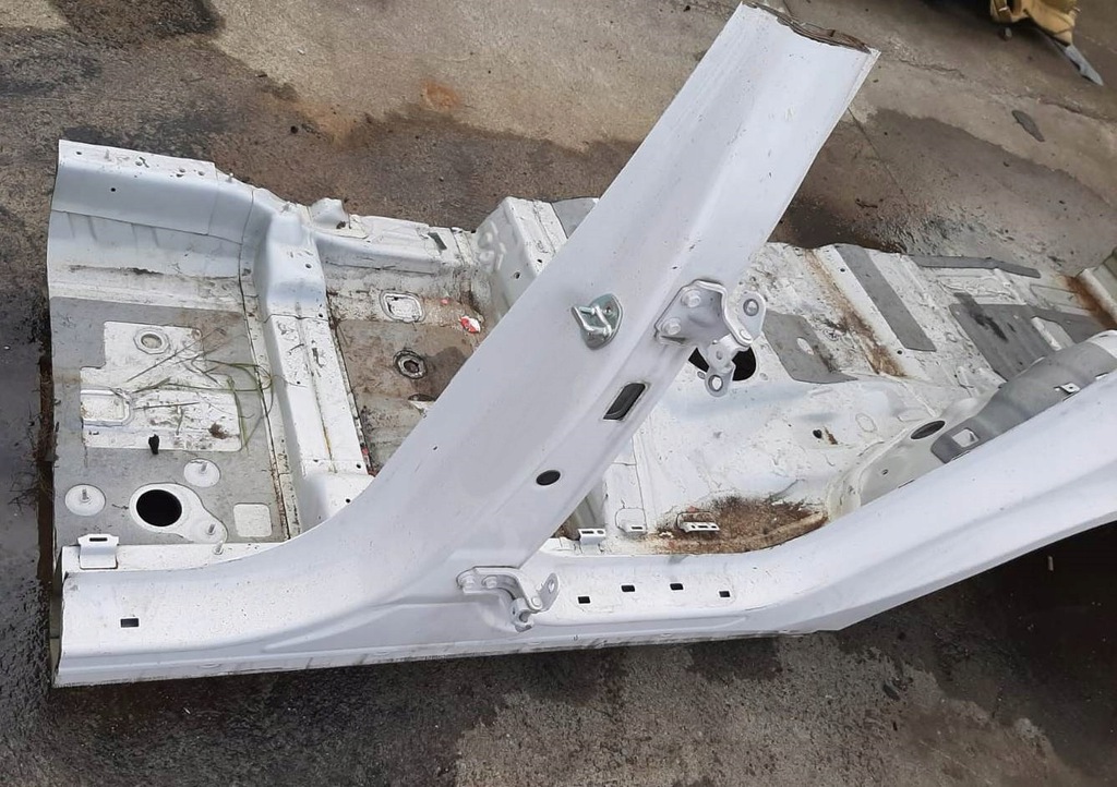 corte izq.  trasero talonera santa fe iv 2019r  ($)