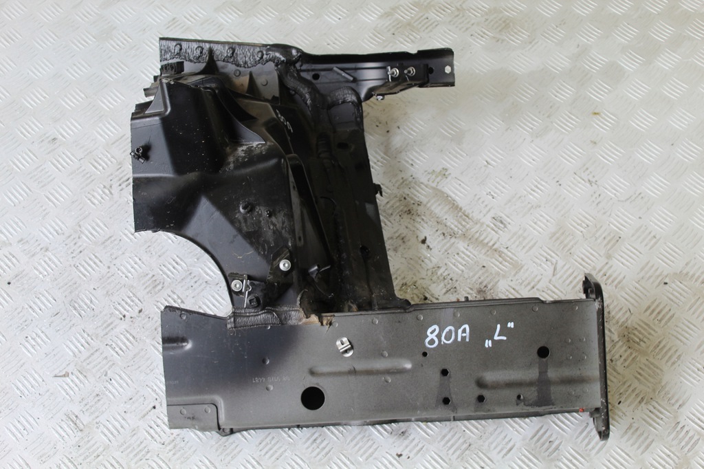 corte larguero izq.  delantero audi q5 ii 80a ($)