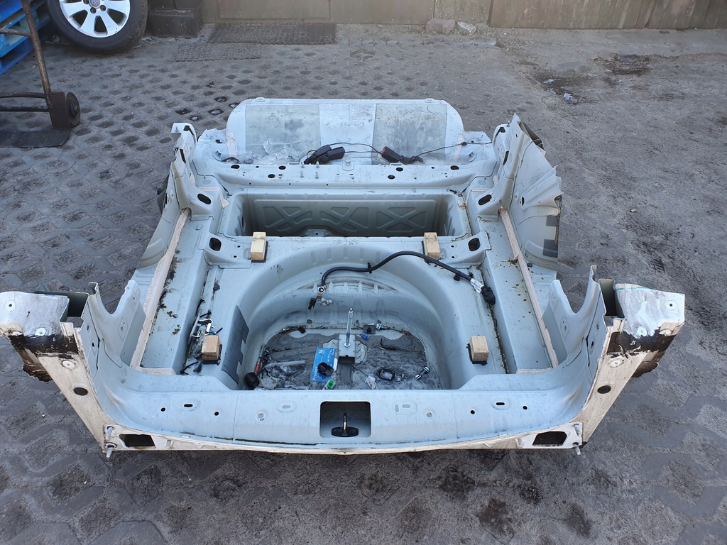 pas trasero banera opel astra k ranchera ($)