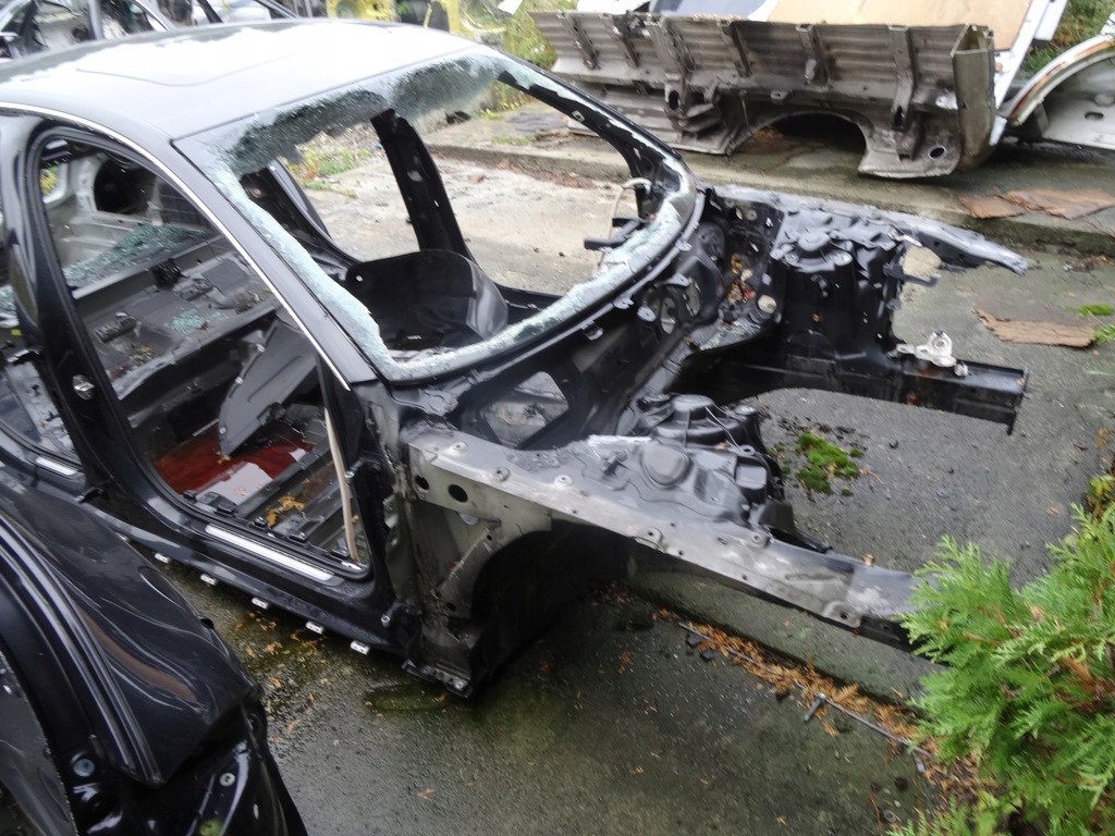 larguero der. delantero audi a6 s6 4g5 c710 17r ($)