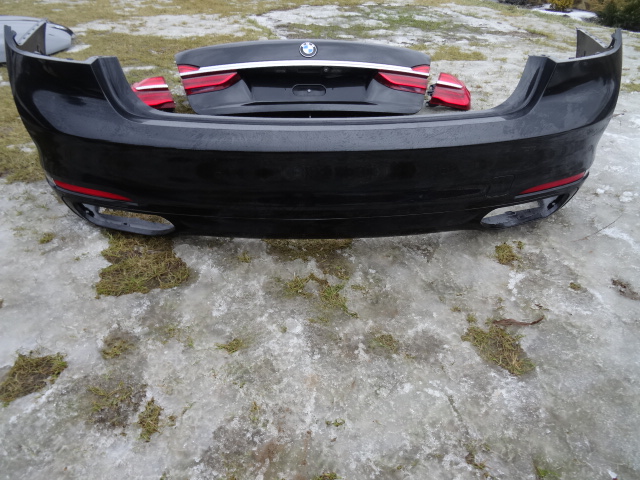 bmw 7 g11 parachoque paragolpes trasero juego  475 ($)