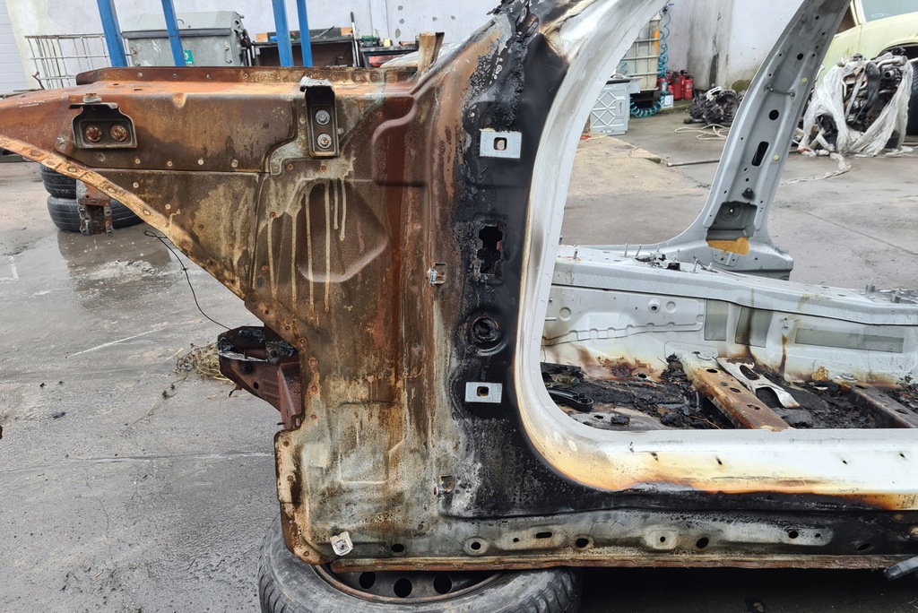 bmw 7 g11 g12 corte izq.  delantero izq.  umbral chapa ($)