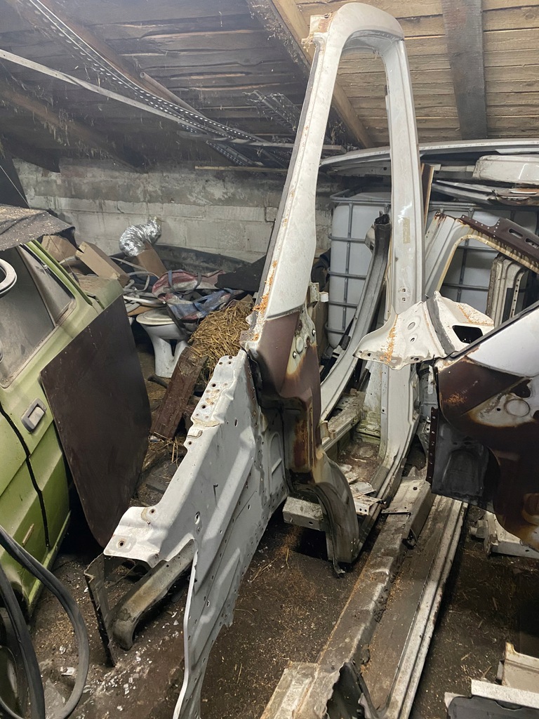 cerco corte izq.  puertas con fartuchem sprinter 906 ($)