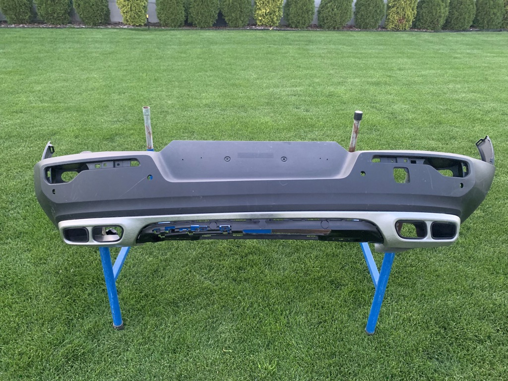 parachoque paragolpes volvo xc40 17  trasero inscription 4 wydechy ($)