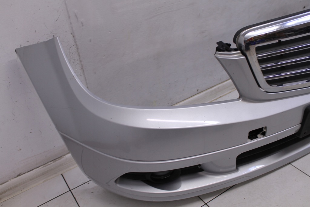 parachoque paragolpes delantero calandra mercedes cklasa w204 c775 07r  ($)