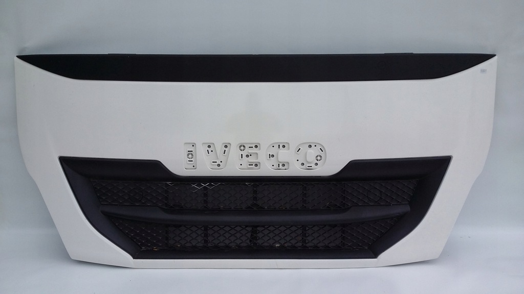 capó calandra iveco hi way nr 826 ($)
