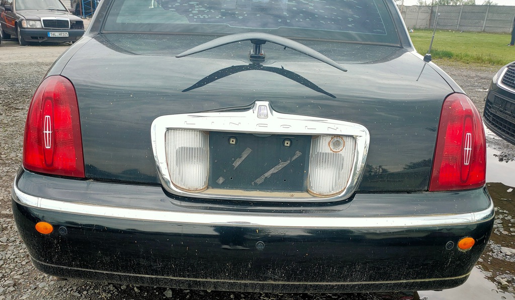 lincoln town 00r parachoque paragolpes trasero ($)