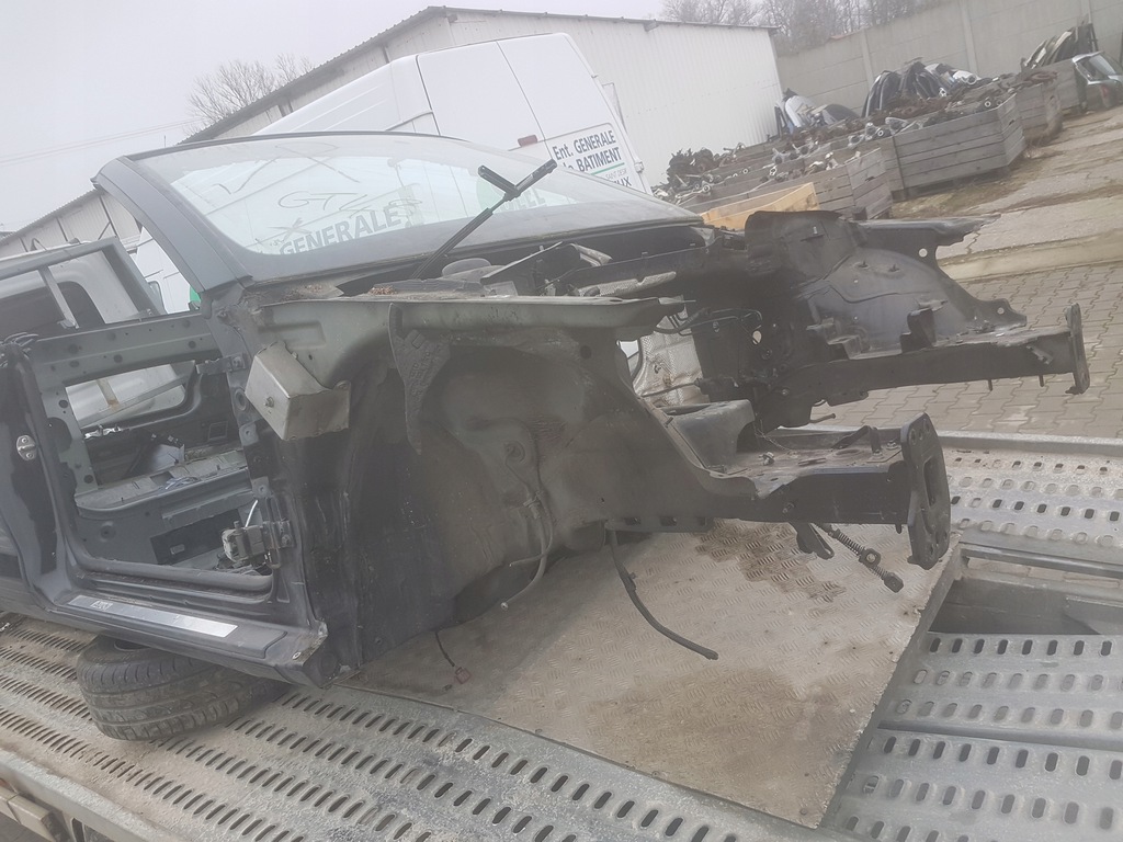 audi a3 8p 8p7 08r  cabrio corte delantero der.  ($)