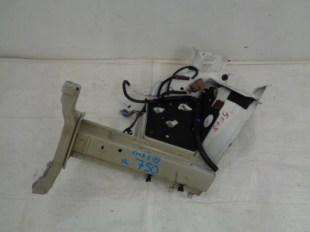 peugeot 5008 ii podluznica corte der.  delantal ($)