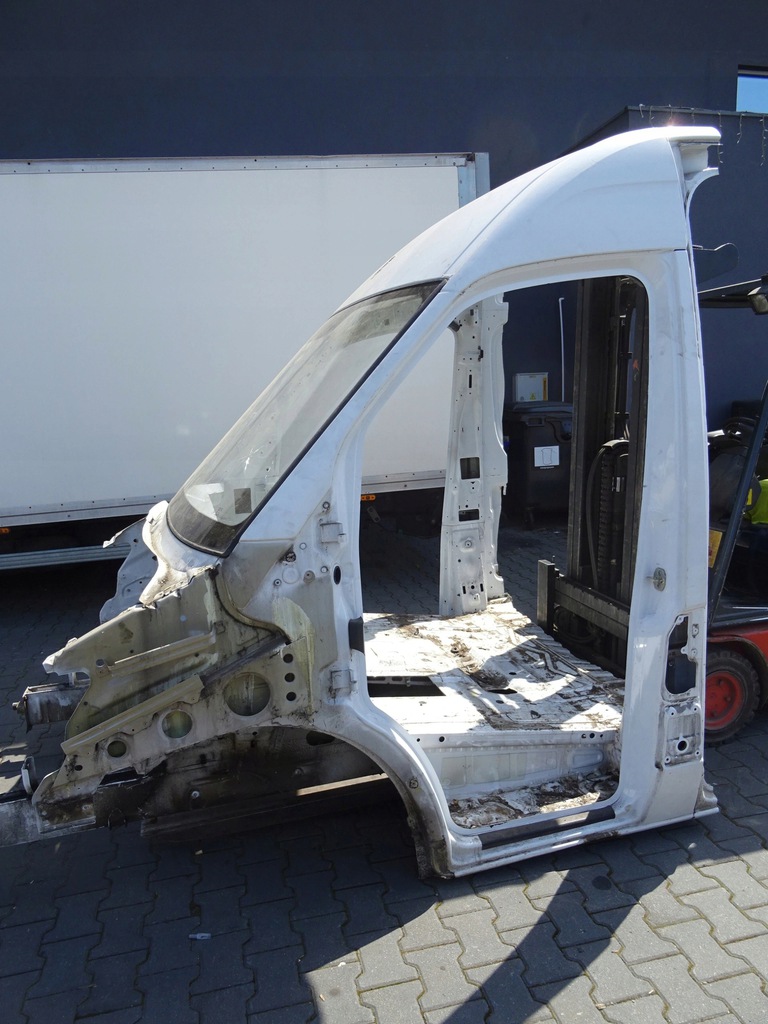 sprinter 906 delantero carroseria corte larguero ($)