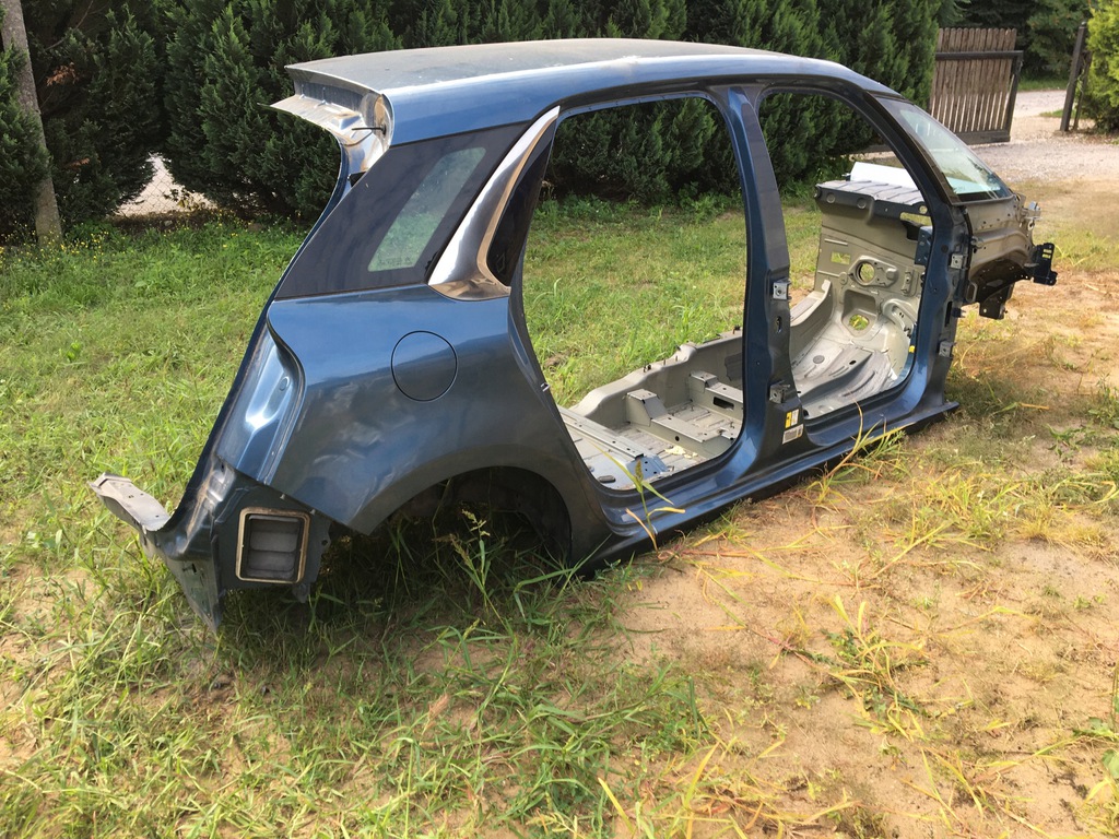 aleta trasero der. citroen c4 picasso ii 13  kgqc ($)