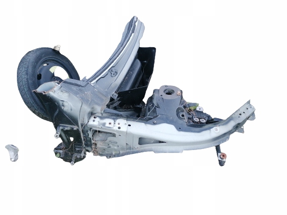 volvo xc90 larguero izq.  der.  15 19 ($)