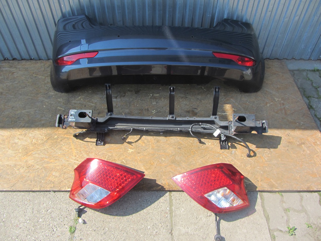 parachoque paragolpes viga faros kia ceed hb 2010r 5k eq ($)
