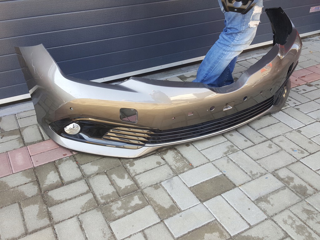 parachoque paragolpes delantero delantero toyota auris ii 2 lift fl 19 ($)
