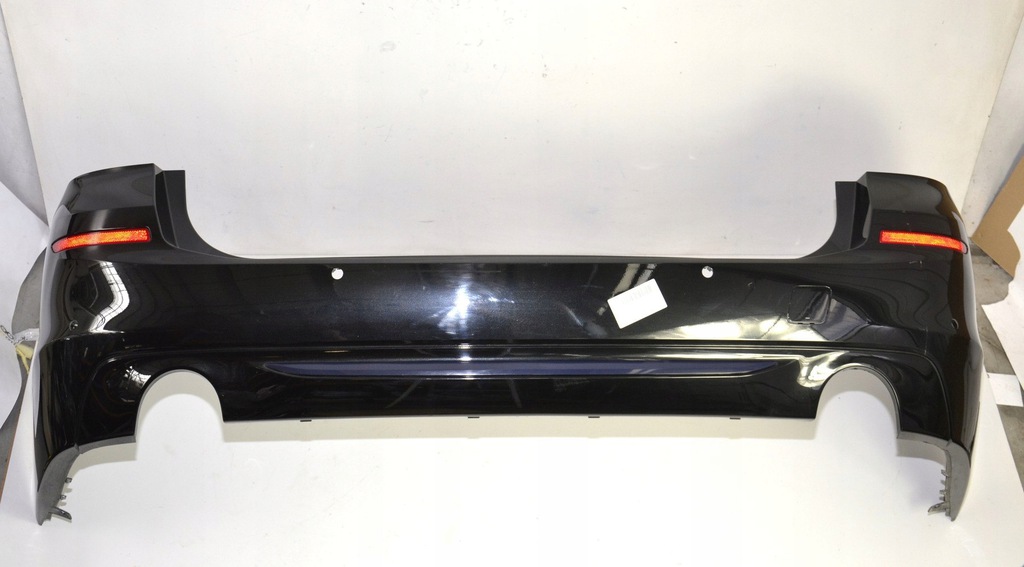 bmw 5 g31 parachoque paragolpes trasero kolor 475 ($)