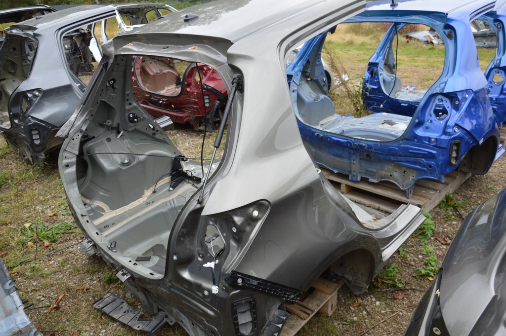 trasero cinturon banera corte toyota yaris iii 11 20r  ($)