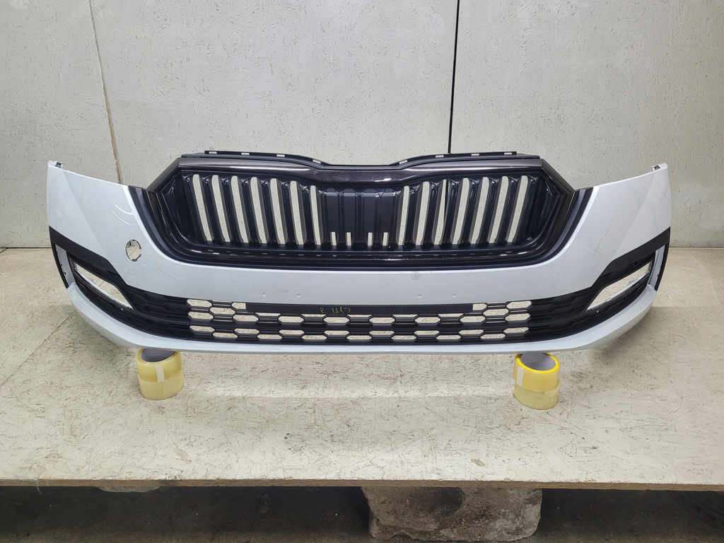 calandra parachoque paragolpes skoda octavia iv 4 5e3 ($)