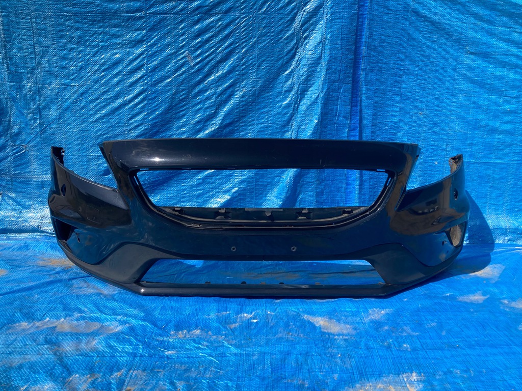 volvo v40 r design parachoque paragolpes 6 pdc ($)