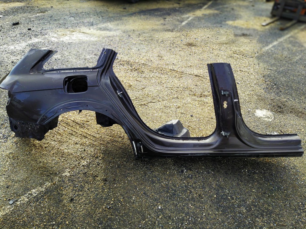 corte der. trasero umbral audi a4 b8 allroad lz8w ($)