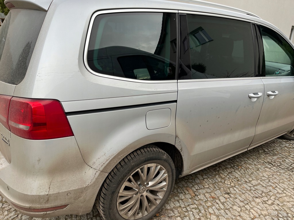 sharan 7n sharan aleta corte der.  trasero ($)