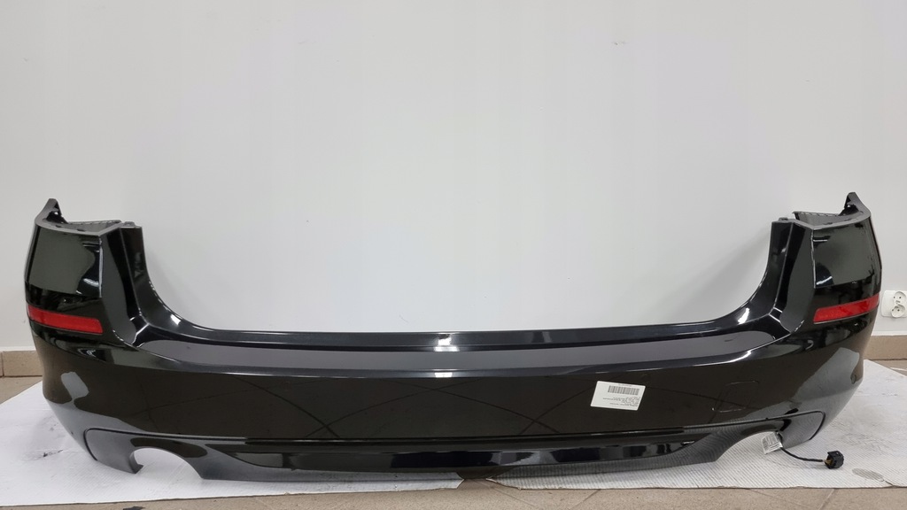 bmw 5 g31 parachoque paragolpes trasero 4xpdc kolor 475 ($)