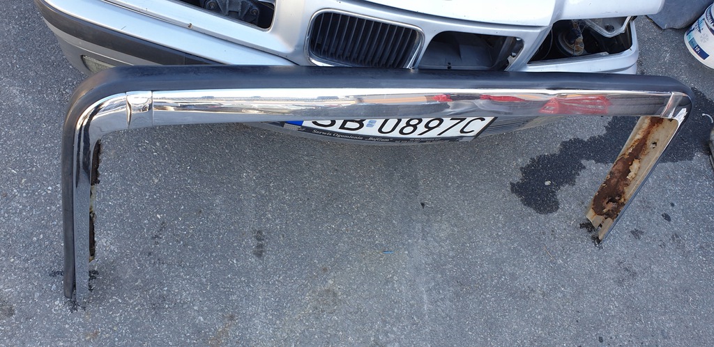 parachoque paragolpes trasero bmw 3 e30 original completo ($)