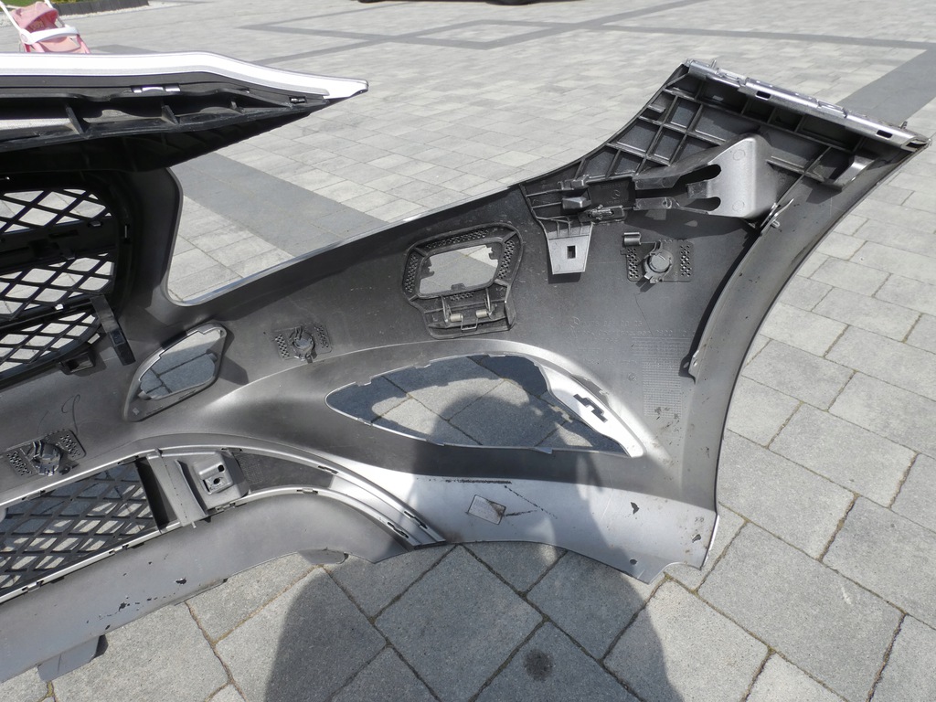parachoque paragolpes calandra mercedes clase a w 176 przed liftem ($)