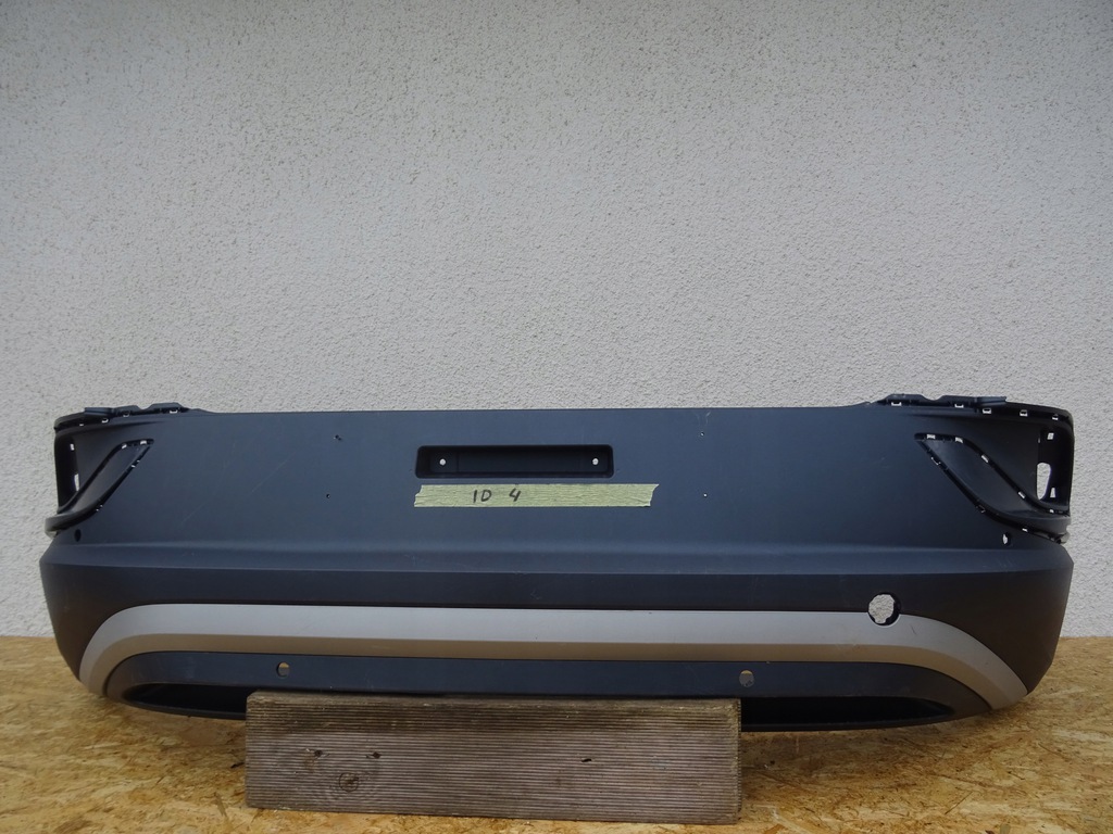 parachoque paragolpes trasero vw id4 id 4 11a 807 521  oryginał ($)