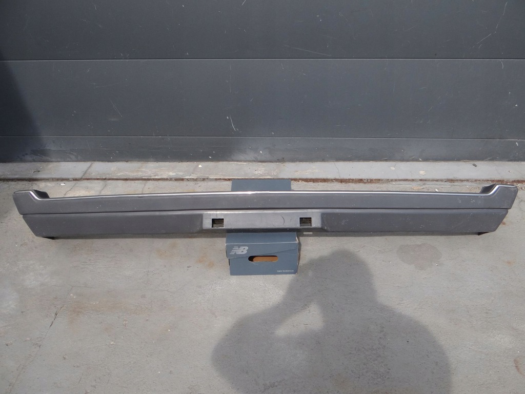 parachoque paragolpes trasero 321807221k vw passat b1 variant ls ($)