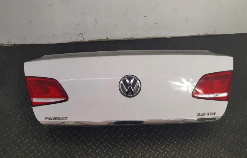 vw passat b7 sedan kit solapas faros trasero lb9a ($)