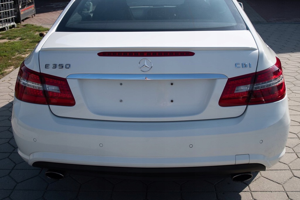 mercedes e clase w207 parachoque paragolpes trasero amg 650 ($)