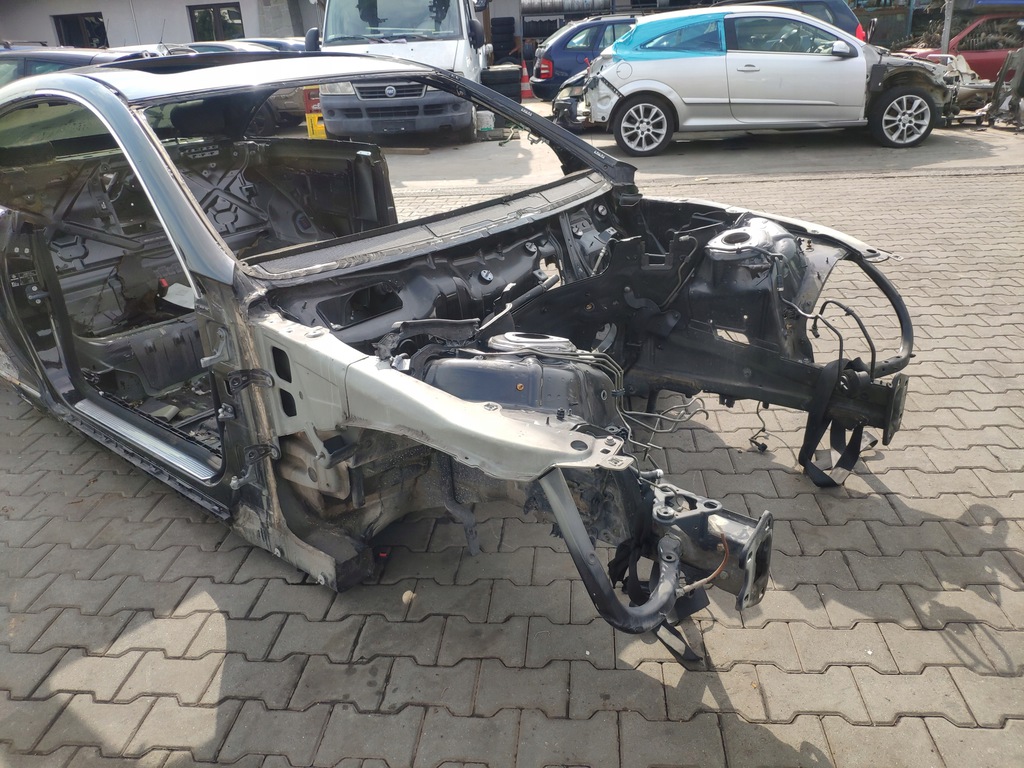 mercedes cl c216 w216 larguero corte der.  ($)