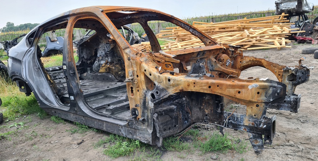 bmw x5 f15 x6 f16 corte larguero der. delantero ($)