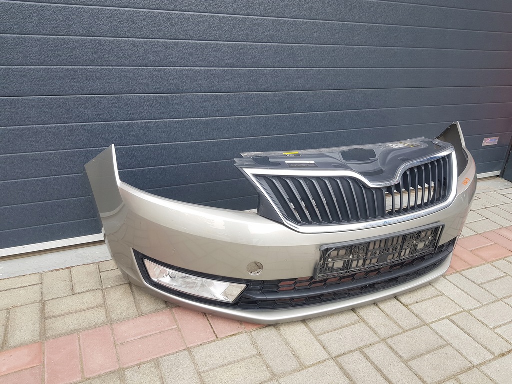 parachoque paragolpes delantero delantero skoda rapid 5j 5ja calandra ($)