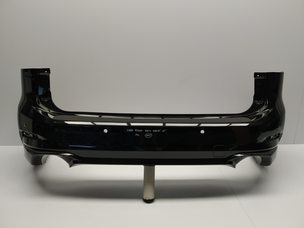 19+ focus mk4 iv ranchera st parachoque paragolpes trasero dwa wydechy ($)